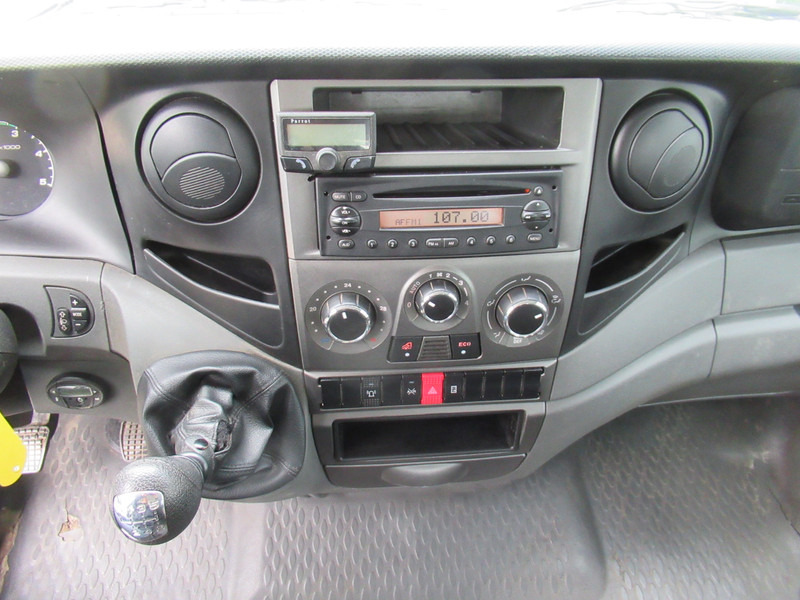 플랫베드 밴, 콤비 밴 Iveco Daily 29L13 2.3HPi 93KW 345 DOKA Dubbelcabine : 사진 10