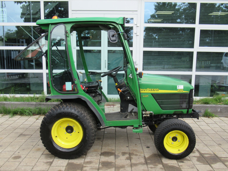 John Deere 4110 4WD 4x4 Hydrostaat Cabine - 장궤형 트랙터 : 사진 4 John Deere 4110 4WD 4x4 Hydrostaat Cabine - 장궤형 트랙터 : 사진 4