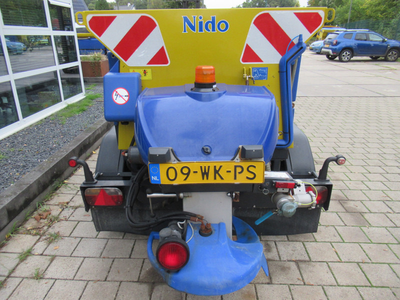 NIDO Stratos B11L-18 ACLN280 1,1M3 + 500L. Zoutstrooier Salzstreuer Saltspreader - 모래/ 소금 살포기 : 사진 5 NIDO Stratos B11L-18 ACLN280 1,1M3 + 500L. Zoutstrooier Salzstreuer Saltspreader - 모래/ 소금 살포기 : 사진 5