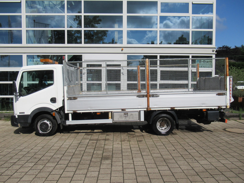 Nissan Cabstar 150.35 3.0TDci 110KW + DHollandia Laadklep - 플랫베드 밴 : 사진 2 Nissan Cabstar 150.35 3.0TDci 110KW + DHollandia Laadklep - 플랫베드 밴 : 사진 2