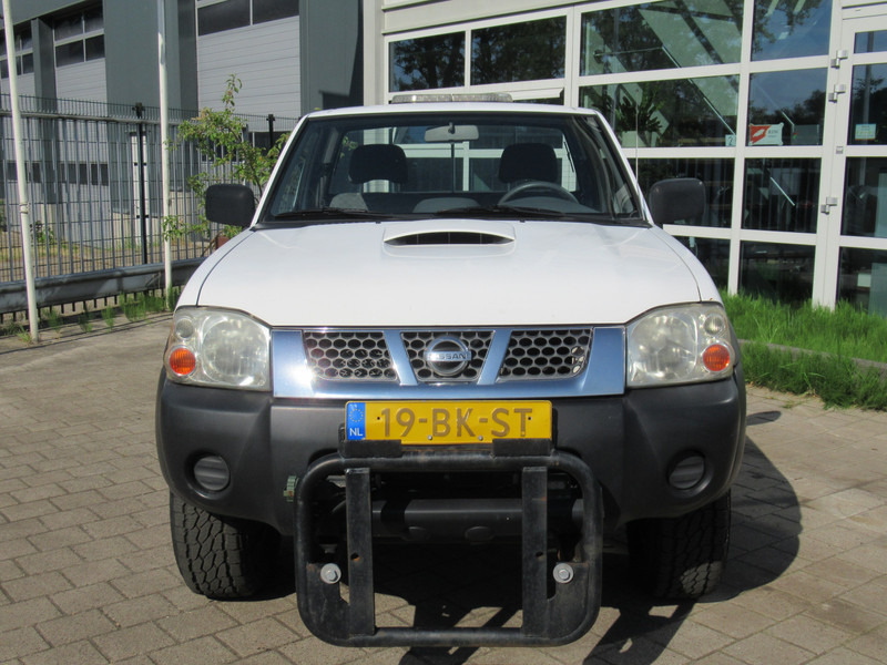 Nissan Navara 2.5 DTi King Cab 4-L.Lux. 1,5CAB PICK-UP - 밴 : 사진 5 Nissan Navara 2.5 DTi King Cab 4-L.Lux. 1,5CAB PICK-UP - 밴 : 사진 5