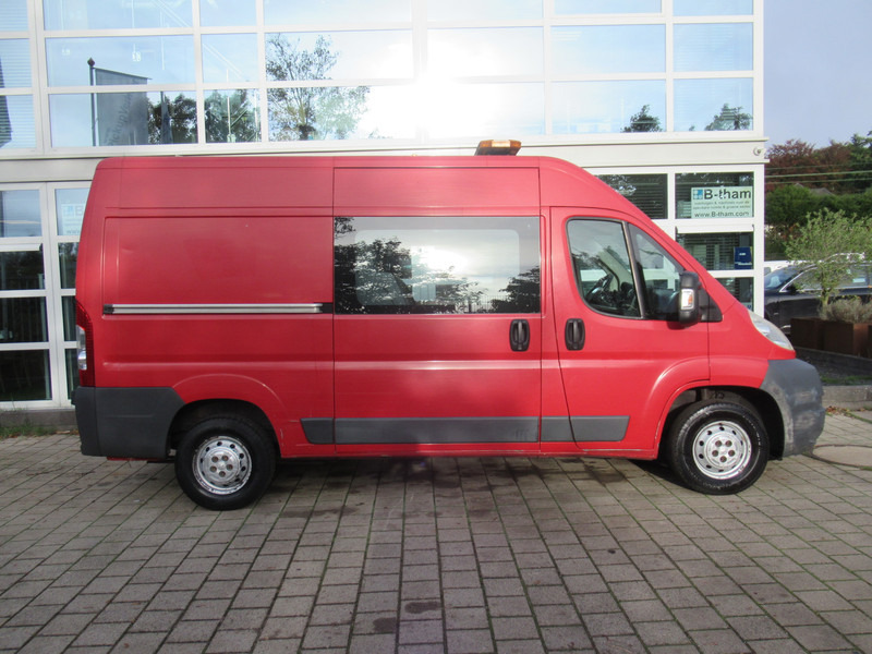 Peugeot Boxer 330 2.2 HDI 96KW L2H2 Dubbelcabine P+ DOKA - 소형 밴, 콤비 밴 : 사진 3 Peugeot Boxer 330 2.2 HDI 96KW L2H2 Dubbelcabine P+ DOKA - 소형 밴, 콤비 밴 : 사진 3
