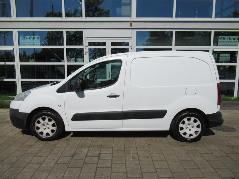 Peugeot Partner 122 1.6 HDI L1XT Pro+ AIRCO 3-Zitpl./Seats - 소형 밴 : 사진 2 Peugeot Partner 122 1.6 HDI L1XT Pro+ AIRCO 3-Zitpl./Seats - 소형 밴 : 사진 2