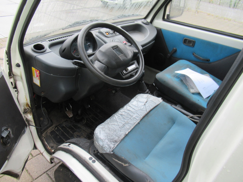 덤프 밴 Piaggio Porter 1.3 Bi-Fuel LPG + Benzine Kipper Tipper : 사진 7 덤프 밴 Piaggio Porter 1.3 Bi-Fuel LPG + Benzine Kipper Tipper : 사진 7