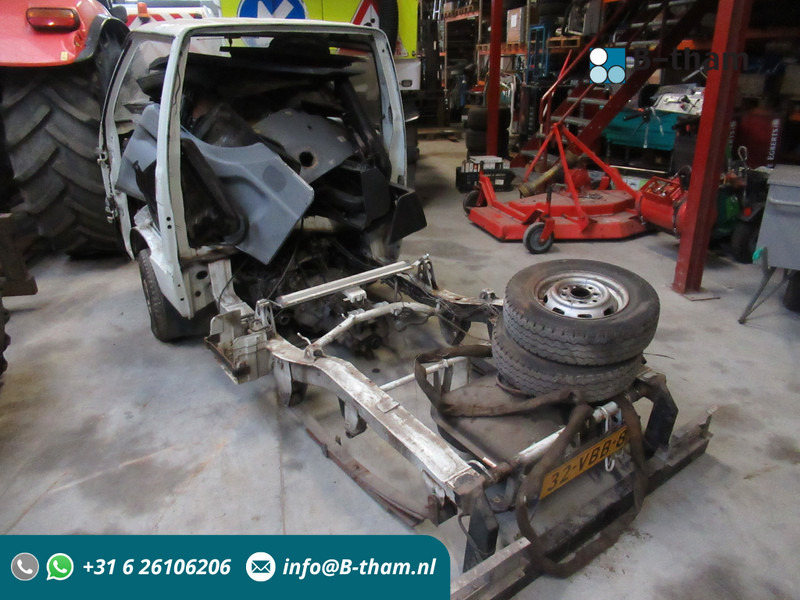 Piaggio Porter 1.3I 16V 48KW Chassis for PARTS - 밴 : 사진 1 Piaggio Porter 1.3I 16V 48KW Chassis for PARTS - 밴 : 사진 1