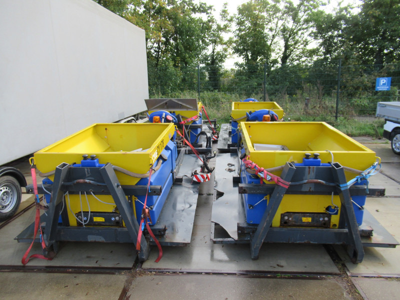 Schmidt Stratos B08L-27 PCLN-350 0,8M3 + 350L ROTO-power Hook Haak Salzstreuer Saltspreader - 밴 : 사진 3 Schmidt Stratos B08L-27 PCLN-350 0,8M3 + 350L ROTO-power Hook Haak Salzstreuer Saltspreader - 밴 : 사진 3