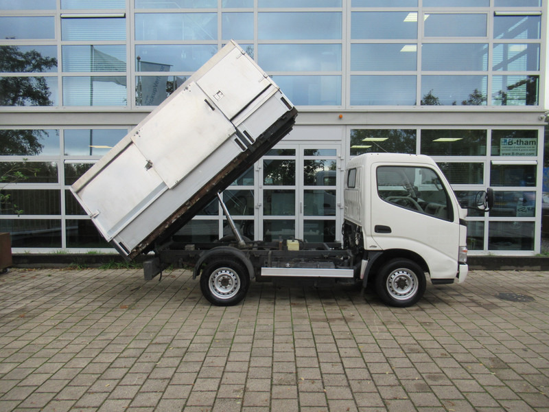 Toyota Dyna 100 3.0 D-4D 80KW Comfort Veegvuilkipper Tipper - 덤프 밴 : 사진 4 Toyota Dyna 100 3.0 D-4D 80KW Comfort Veegvuilkipper Tipper - 덤프 밴 : 사진 4