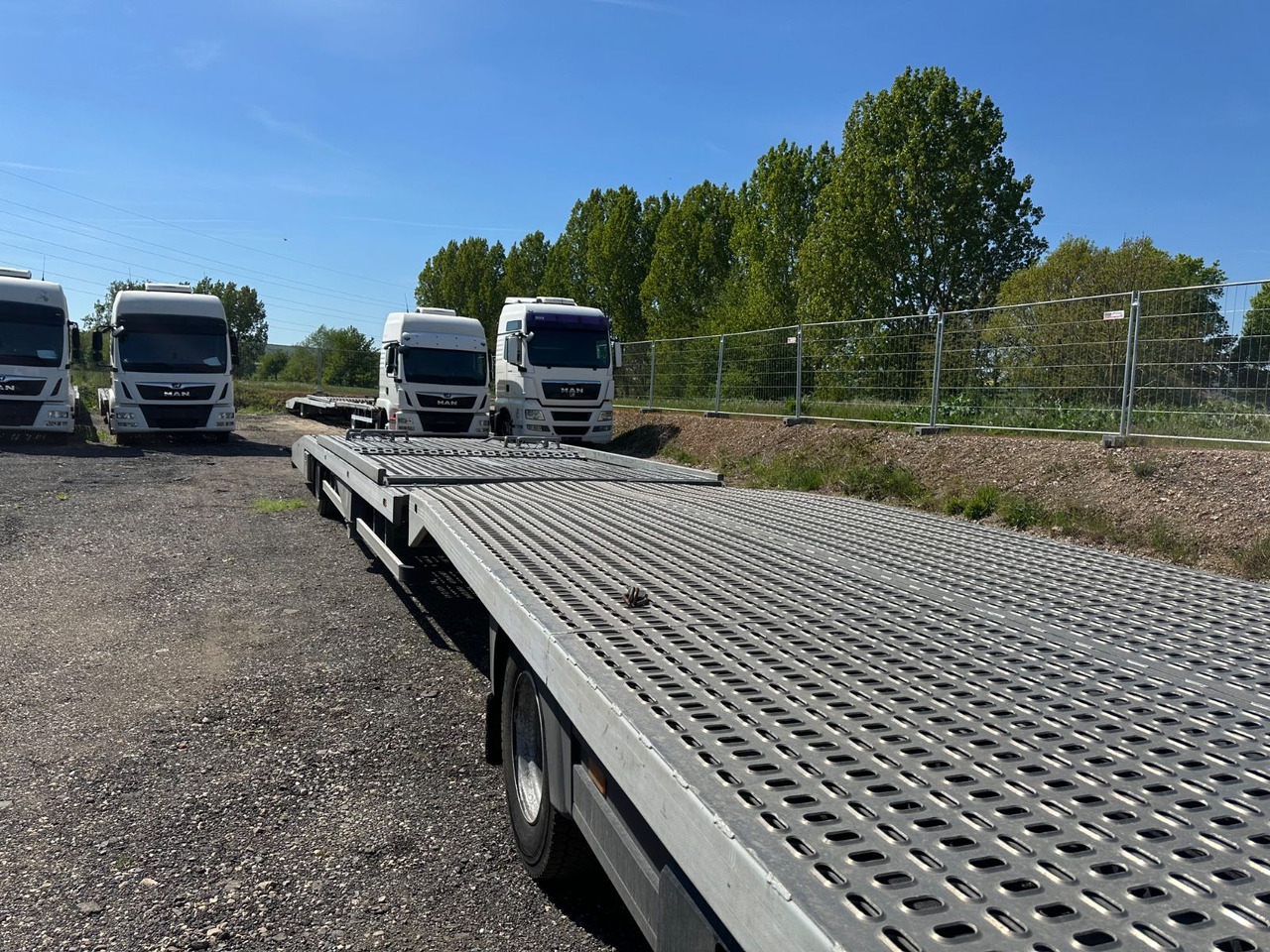 Mercedes-Benz Atego 1024 Flachzug 2-Bett Winde VDI2700 - 자동 운반 장치 트럭 : 사진 4 Mercedes-Benz Atego 1024 Flachzug 2-Bett Winde VDI2700 - 자동 운반 장치 트럭 : 사진 4