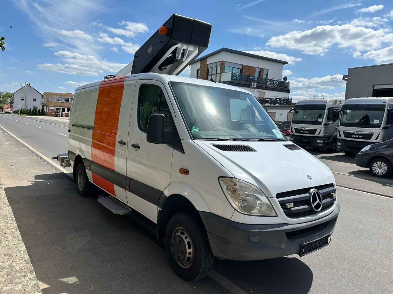 Mercedes-Benz Sprinter 515 CDI 4X4 13,2m Versailift ET-38-LFHD - 트럭 탑재 고가작업 플랫폼 : 사진 4 Mercedes-Benz Sprinter 515 CDI 4X4 13,2m Versailift ET-38-LFHD - 트럭 탑재 고가작업 플랫폼 : 사진 4