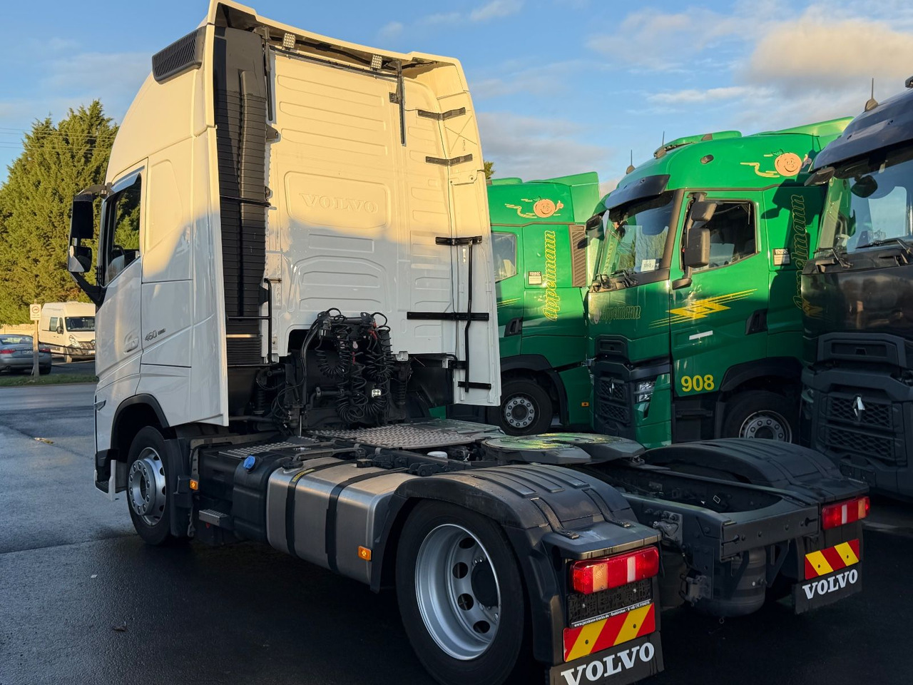 Volvo FH 460 Globetrotter XL, iSave, Lowdeck, E6 - 트랙터 유닛 : 사진 5 Volvo FH 460 Globetrotter XL, iSave, Lowdeck, E6 - 트랙터 유닛 : 사진 5