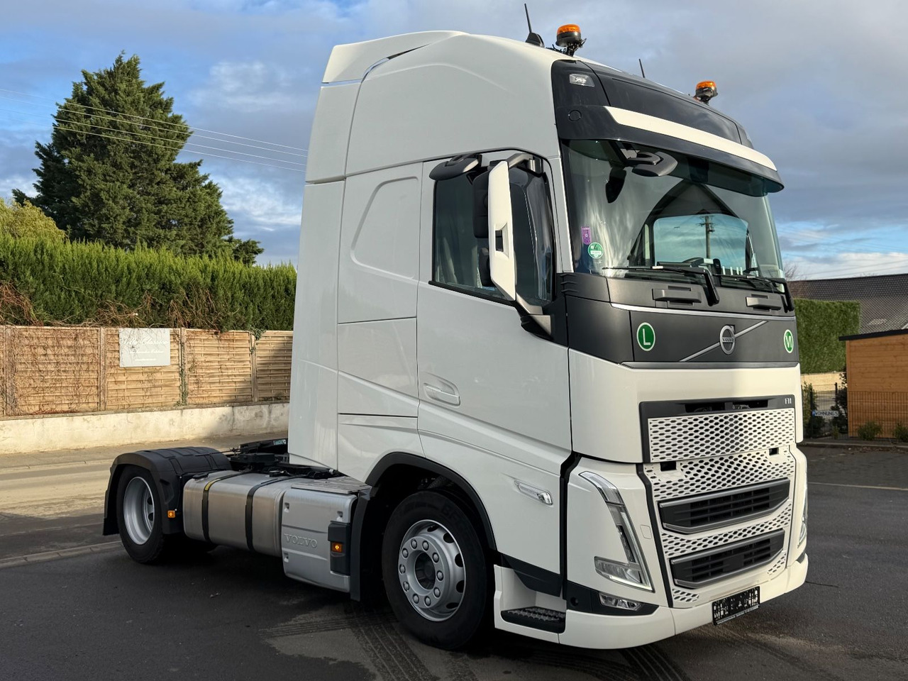 Volvo FH 460 Globetrotter XL, iSave, Lowdeck, Hub, E6 - 트랙터 유닛 : 사진 3 Volvo FH 460 Globetrotter XL, iSave, Lowdeck, Hub, E6 - 트랙터 유닛 : 사진 3