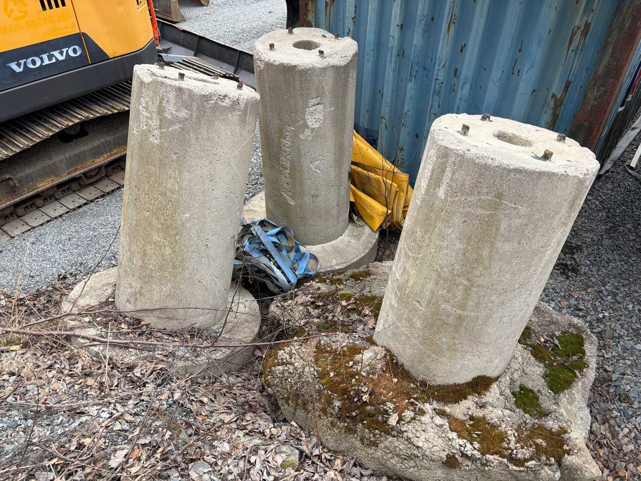 Foundations for pillars - 건설장비 : 사진 2 Foundations for pillars - 건설장비 : 사진 2