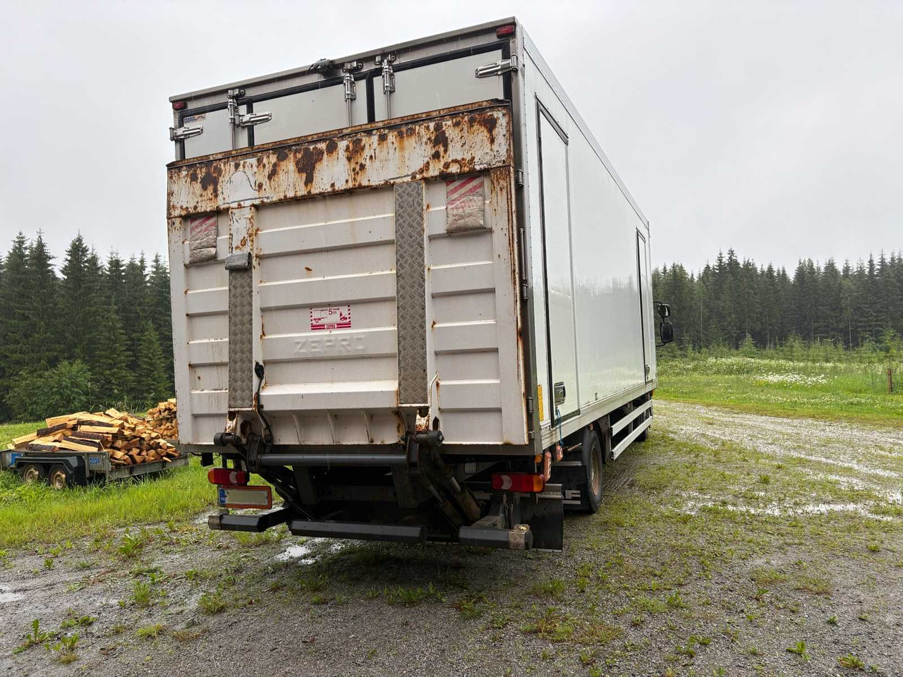 Refrigerated truck DAF LF 45.220 6.7 - 냉동탑차 : 사진 2 Refrigerated truck DAF LF 45.220 6.7 - 냉동탑차 : 사진 2