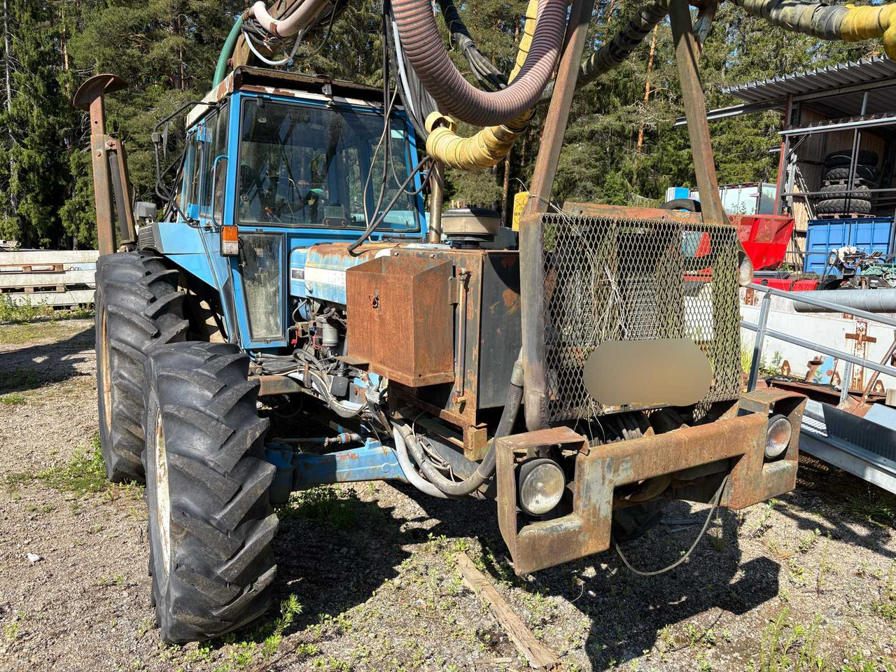 Rock drill Doofor DF530S and Tractor Ford New Holland 5610 - 드릴링 리그 : 사진 3 Rock drill Doofor DF530S and Tractor Ford New Holland 5610 - 드릴링 리그 : 사진 3
