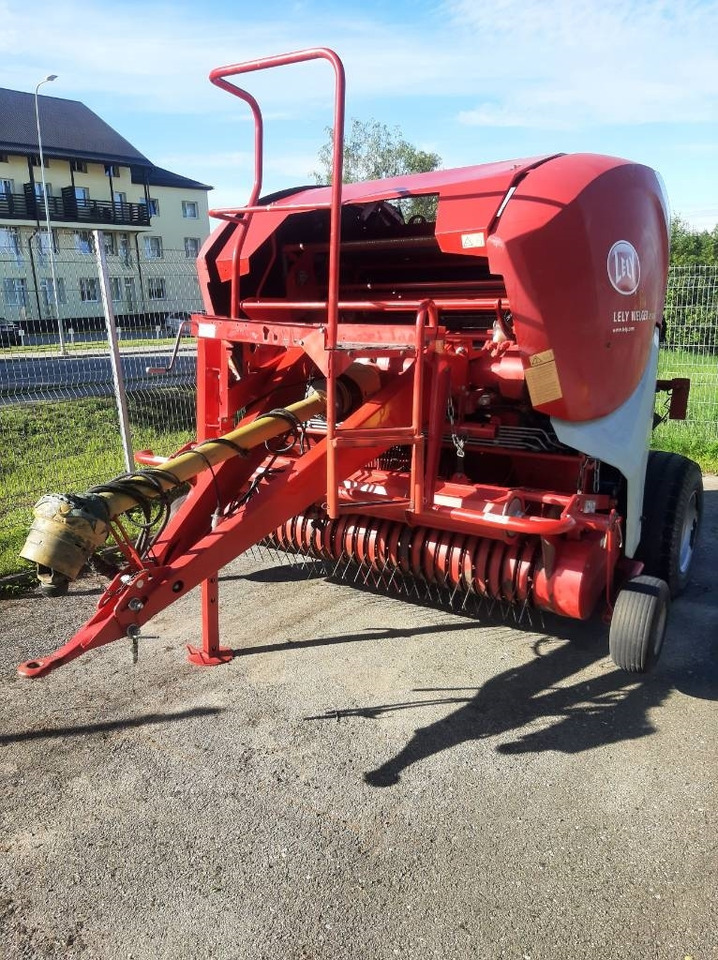 Lely Welger RP 245 Profi - 원형 베일러 : 사진 1 Lely Welger RP 245 Profi - 원형 베일러 : 사진 1