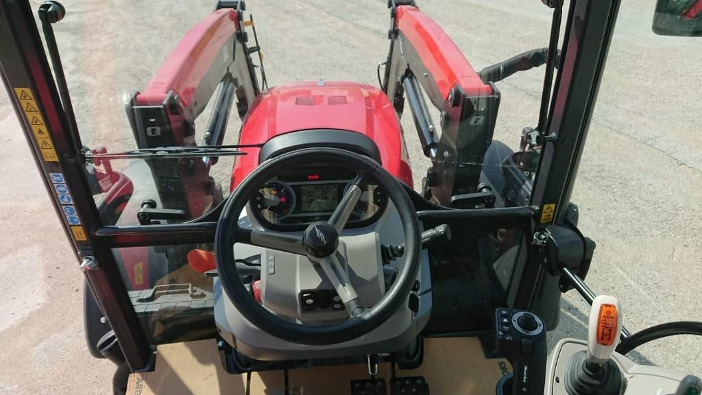 McCormick X 5.120 - 장궤형 트랙터 : 사진 3 McCormick X 5.120 - 장궤형 트랙터 : 사진 3