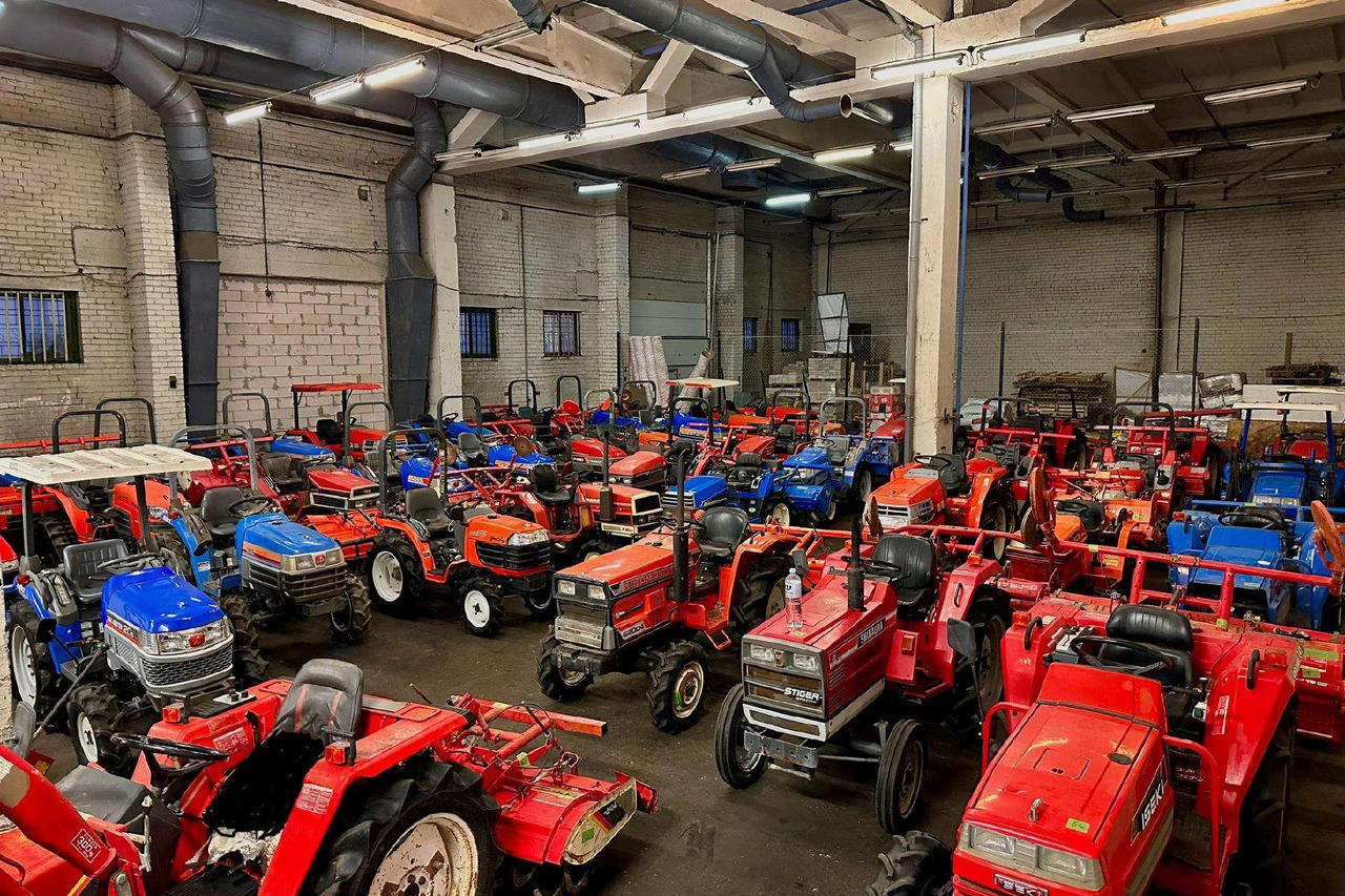 Yanmar F180 - 장궤형 트랙터 : 사진 4 Yanmar F180 - 장궤형 트랙터 : 사진 4