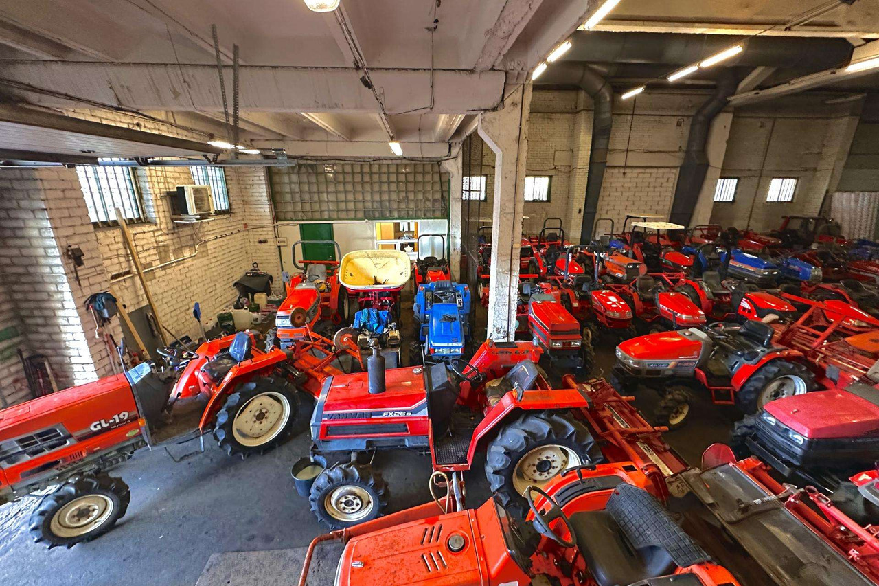 Yanmar F180 - 장궤형 트랙터 : 사진 3 Yanmar F180 - 장궤형 트랙터 : 사진 3