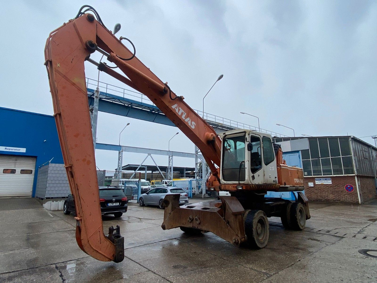 Atlas 1704 MI mit Greifer Umschlagbagger Lang - 휠 굴삭기 : 사진 4 Atlas 1704 MI mit Greifer Umschlagbagger Lang - 휠 굴삭기 : 사진 4