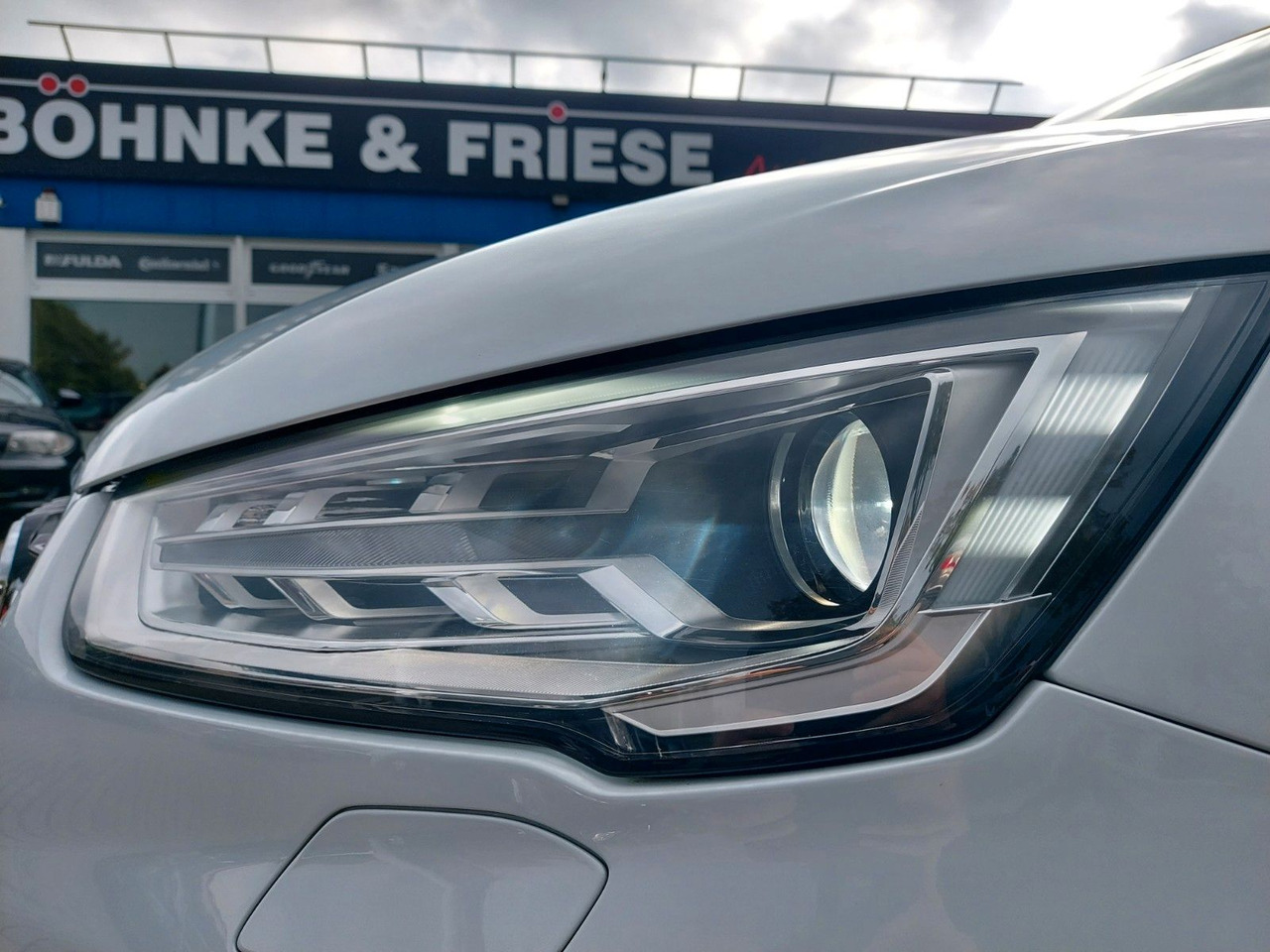 Audi A1 Sportback sport S-Line Pano Bose Xenon DAB - 세단 : 사진 2 Audi A1 Sportback sport S-Line Pano Bose Xenon DAB - 세단 : 사진 2