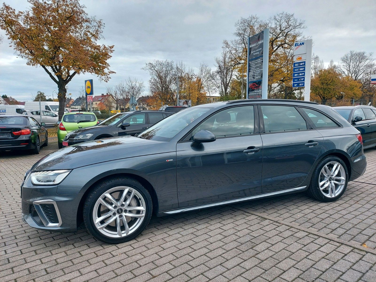 Audi A4 Avant 50 TDI Quattro S-Line Pano ACC Radar - 스테이션 왜건 : 사진 5 Audi A4 Avant 50 TDI Quattro S-Line Pano ACC Radar - 스테이션 왜건 : 사진 5