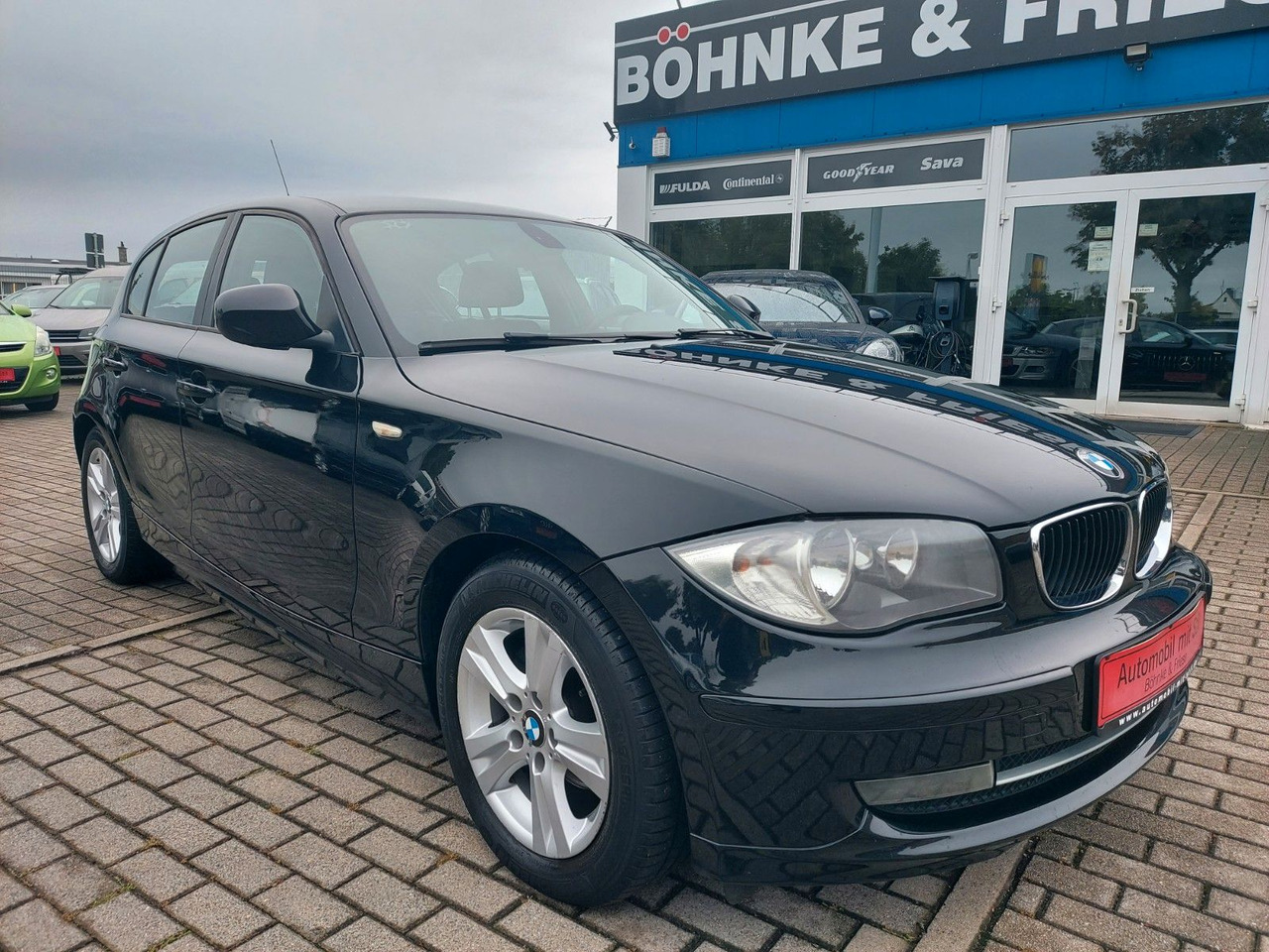 BMW 116 Baureihe 1 Lim. 116d Klima Sitzheizung - 세단 : 사진 1 BMW 116 Baureihe 1 Lim. 116d Klima Sitzheizung - 세단 : 사진 1