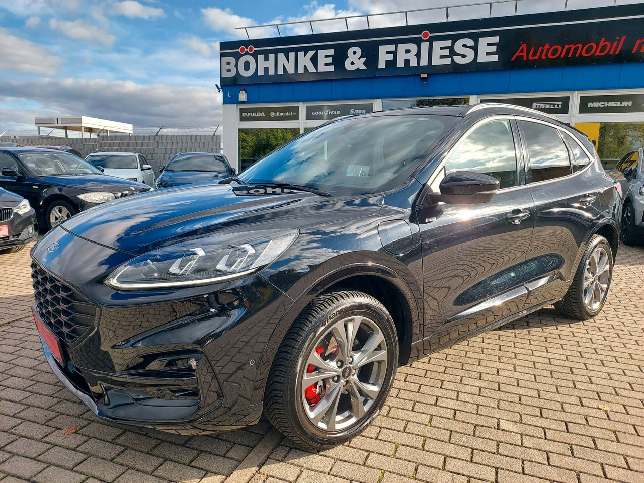 Ford Kuga Plug-In Hybrid ST-Line X ACC Assist 360° - SUV : 사진 4 Ford Kuga Plug-In Hybrid ST-Line X ACC Assist 360° - SUV : 사진 4