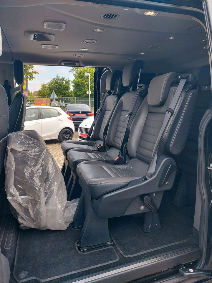 Ford Transit Tourneo Custom Kombi 310 L1 Titanium - 승합차 : 사진 3 Ford Transit Tourneo Custom Kombi 310 L1 Titanium - 승합차 : 사진 3