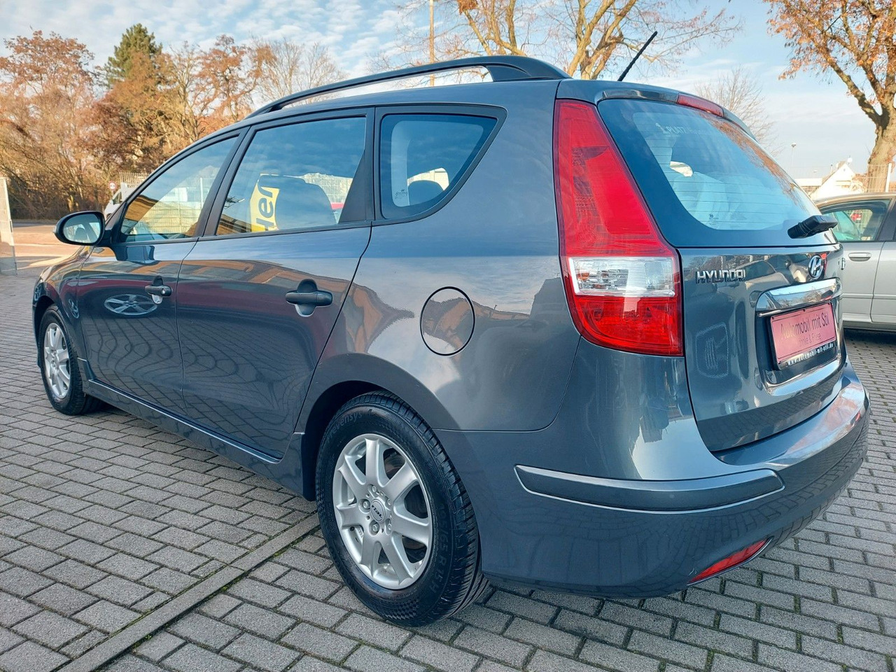 Hyundai i30 cw FIFA WM Edition Klima Sitzheizung - 스테이션 왜건 : 사진 4 Hyundai i30 cw FIFA WM Edition Klima Sitzheizung - 스테이션 왜건 : 사진 4