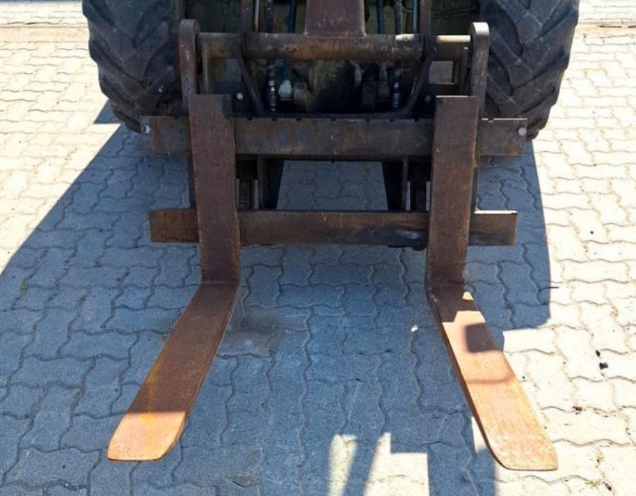 Kramer KRAMER Allrad 520 GABEL + SCHAUFEL - 휠 로더 : 사진 2 Kramer KRAMER Allrad 520 GABEL + SCHAUFEL - 휠 로더 : 사진 2