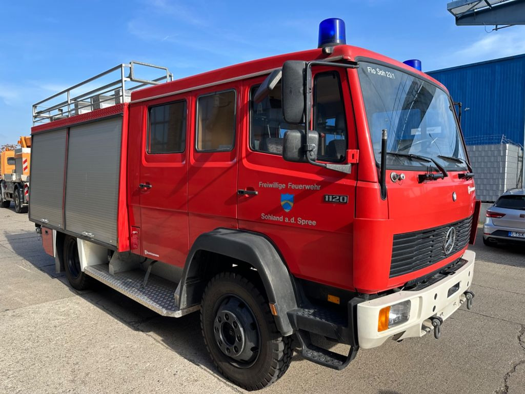 Mercedes-Benz 1120 Tanklösch 4x4 ALLRAD iNKL. PUMPE 2900 LITER - 트럭 : 사진 2 Mercedes-Benz 1120 Tanklösch 4x4 ALLRAD iNKL. PUMPE 2900 LITER - 트럭 : 사진 2