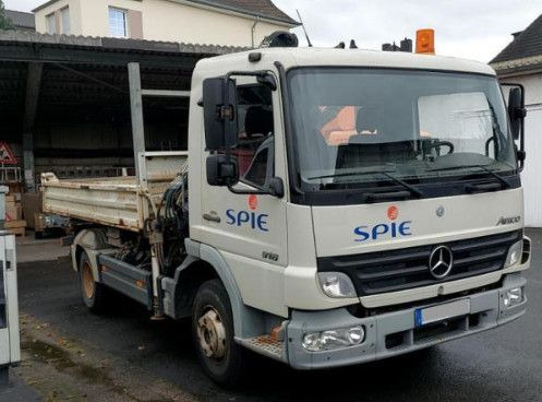 Mercedes-Benz Atego 2 4-Zyl. 4x2 918 4x2 MEILER HIAB066 FERNB - 덤프트럭, 크레인 트럭 : 사진 2 Mercedes-Benz Atego 2 4-Zyl. 4x2 918 4x2 MEILER HIAB066 FERNB - 덤프트럭, 크레인 트럭 : 사진 2