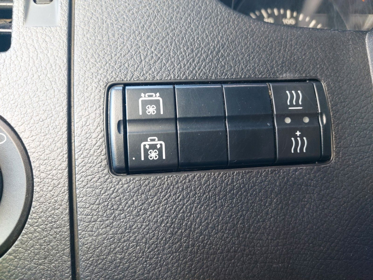 Mercedes-Benz Sprinter II Kasten 516 5T KLIMA AHK MAXI - 패널 밴 : 사진 3 Mercedes-Benz Sprinter II Kasten 516 5T KLIMA AHK MAXI - 패널 밴 : 사진 3