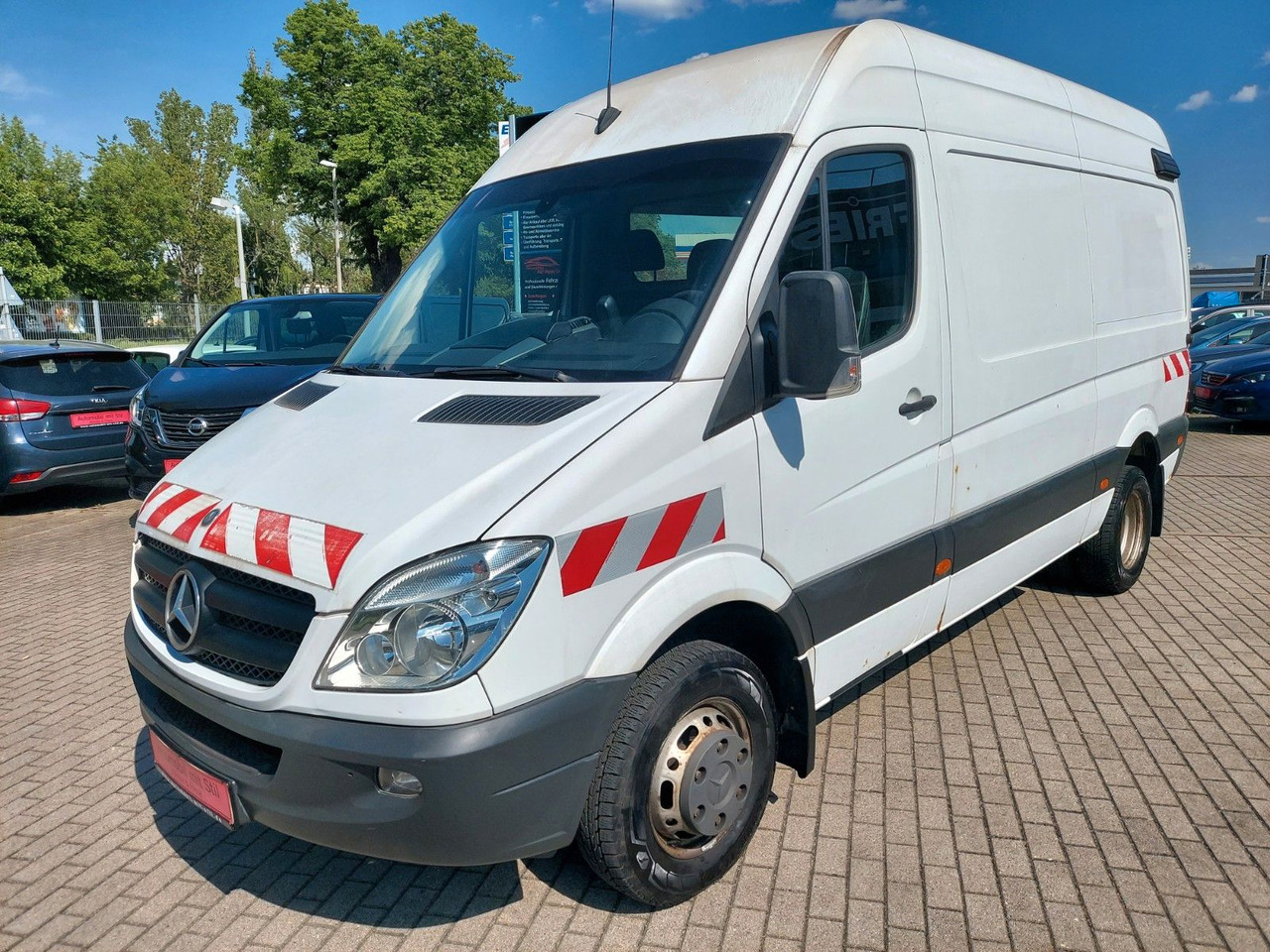 Mercedes-Benz Sprinter II Kasten 519 CDI KLIMA AUTOMATIK AHK - 승합차 : 사진 5 Mercedes-Benz Sprinter II Kasten 519 CDI KLIMA AUTOMATIK AHK - 승합차 : 사진 5
