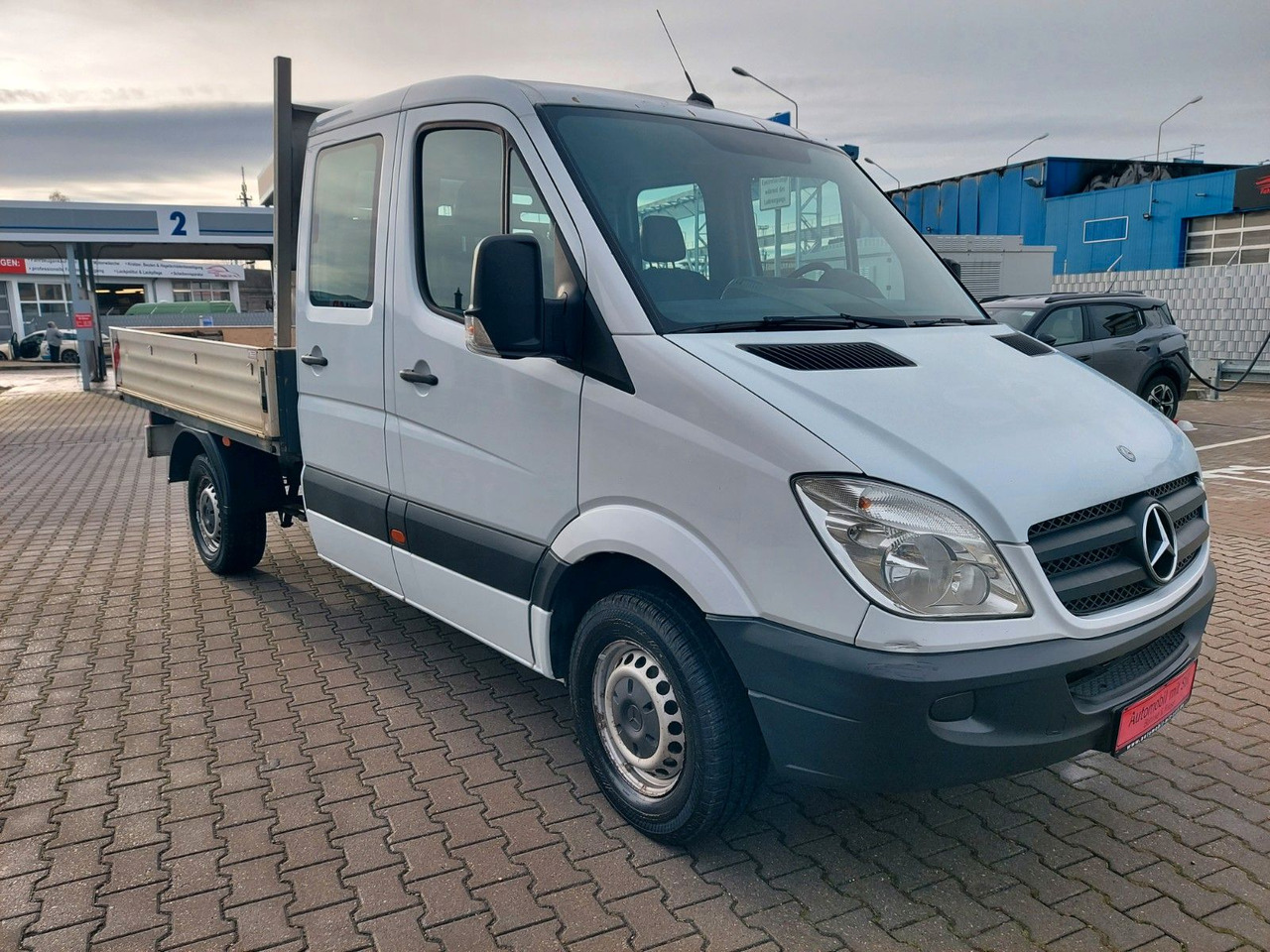 Mercedes-Benz Sprinter II Pritsche/DoKa 315 CDI AHK TÜV 27 - 플랫베드 밴, 콤비 밴 : 사진 1 Mercedes-Benz Sprinter II Pritsche/DoKa 315 CDI AHK TÜV 27 - 플랫베드 밴, 콤비 밴 : 사진 1