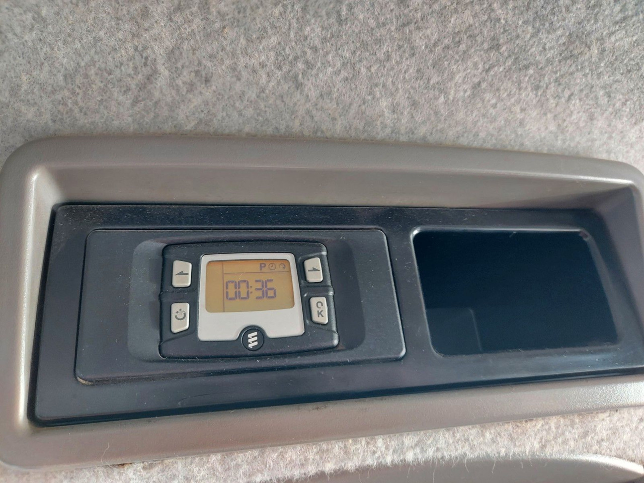 Mercedes-Benz Sprinter II Pritsche DoKa 316 CDI 4X4 Klima - 커튼 사이드 밴, 콤비 밴 : 사진 3 Mercedes-Benz Sprinter II Pritsche DoKa 316 CDI 4X4 Klima - 커튼 사이드 밴, 콤비 밴 : 사진 3