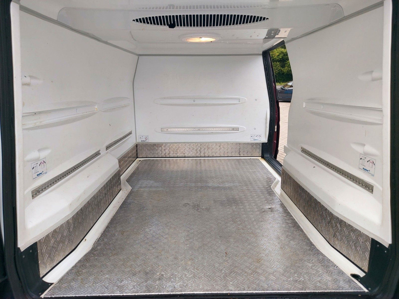 Mercedes-Benz Vito 116 CDI Lang Kühler Cooler KERSTNER 220V - 냉동 밴 : 사진 3 Mercedes-Benz Vito 116 CDI Lang Kühler Cooler KERSTNER 220V - 냉동 밴 : 사진 3