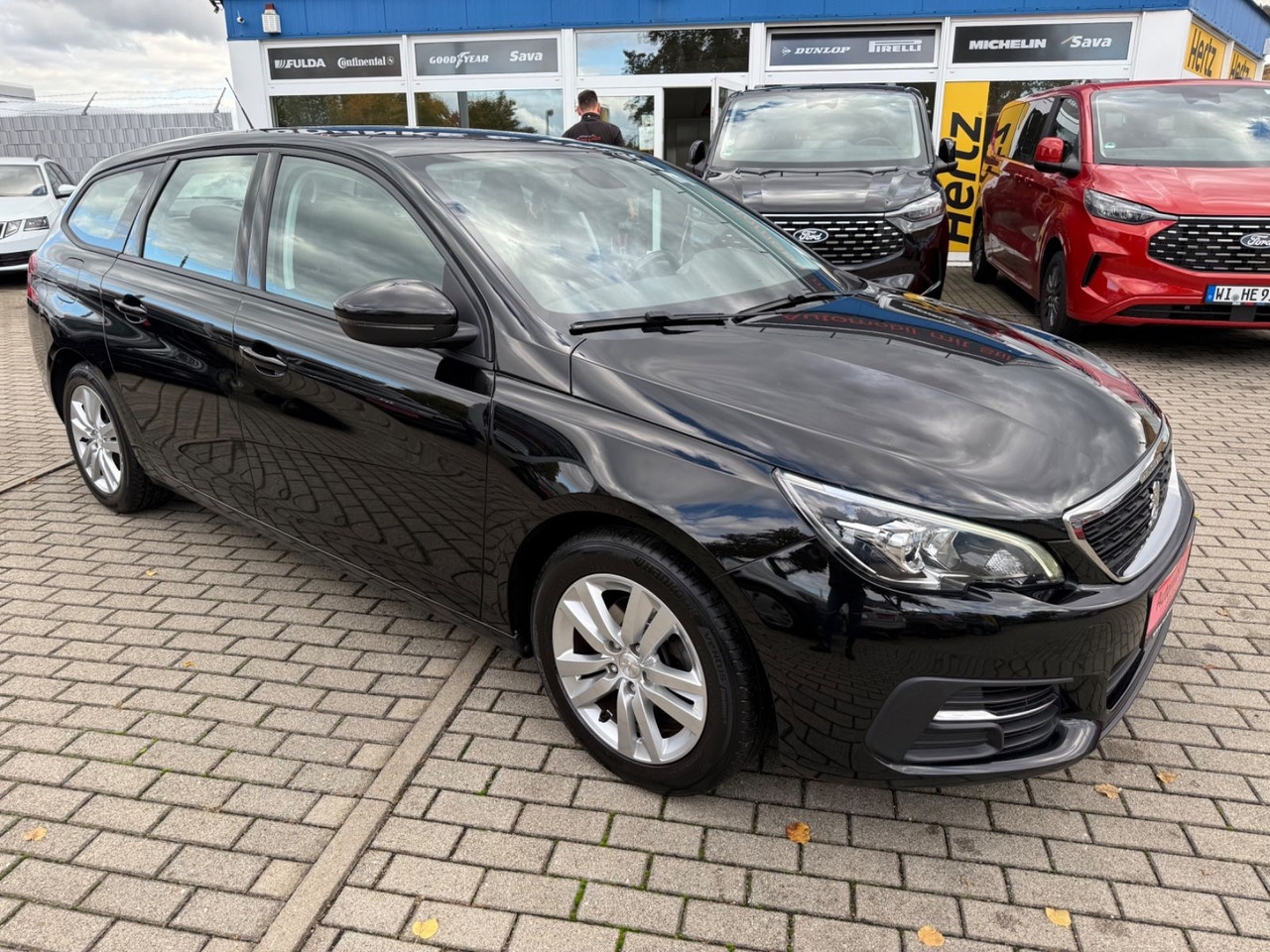Peugeot 308 SW Active TEMPOMAT NAVI KLIMAA NAVI - 스테이션 왜건 : 사진 2 Peugeot 308 SW Active TEMPOMAT NAVI KLIMAA NAVI - 스테이션 왜건 : 사진 2