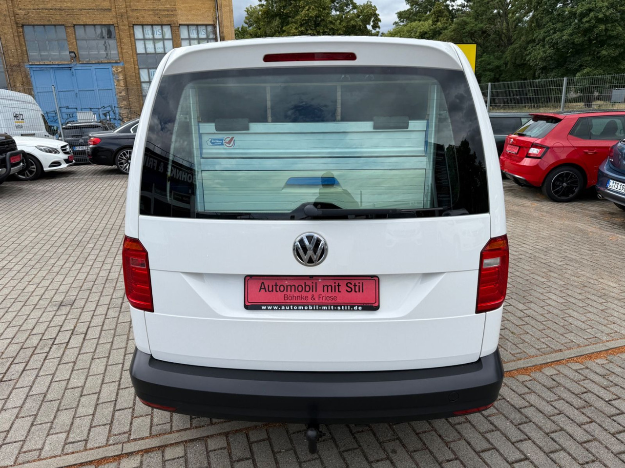 Volkswagen Caddy Nfz Kasten 4Motion KLIMA NAVI 10/25 TÜV - 승합차 : 사진 5 Volkswagen Caddy Nfz Kasten 4Motion KLIMA NAVI 10/25 TÜV - 승합차 : 사진 5