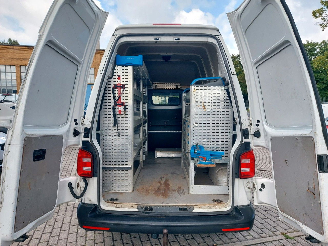 Volkswagen T6 Transporter Kasten Hochdach Lang KLIMA AHK - 승합차 : 사진 4 Volkswagen T6 Transporter Kasten Hochdach Lang KLIMA AHK - 승합차 : 사진 4