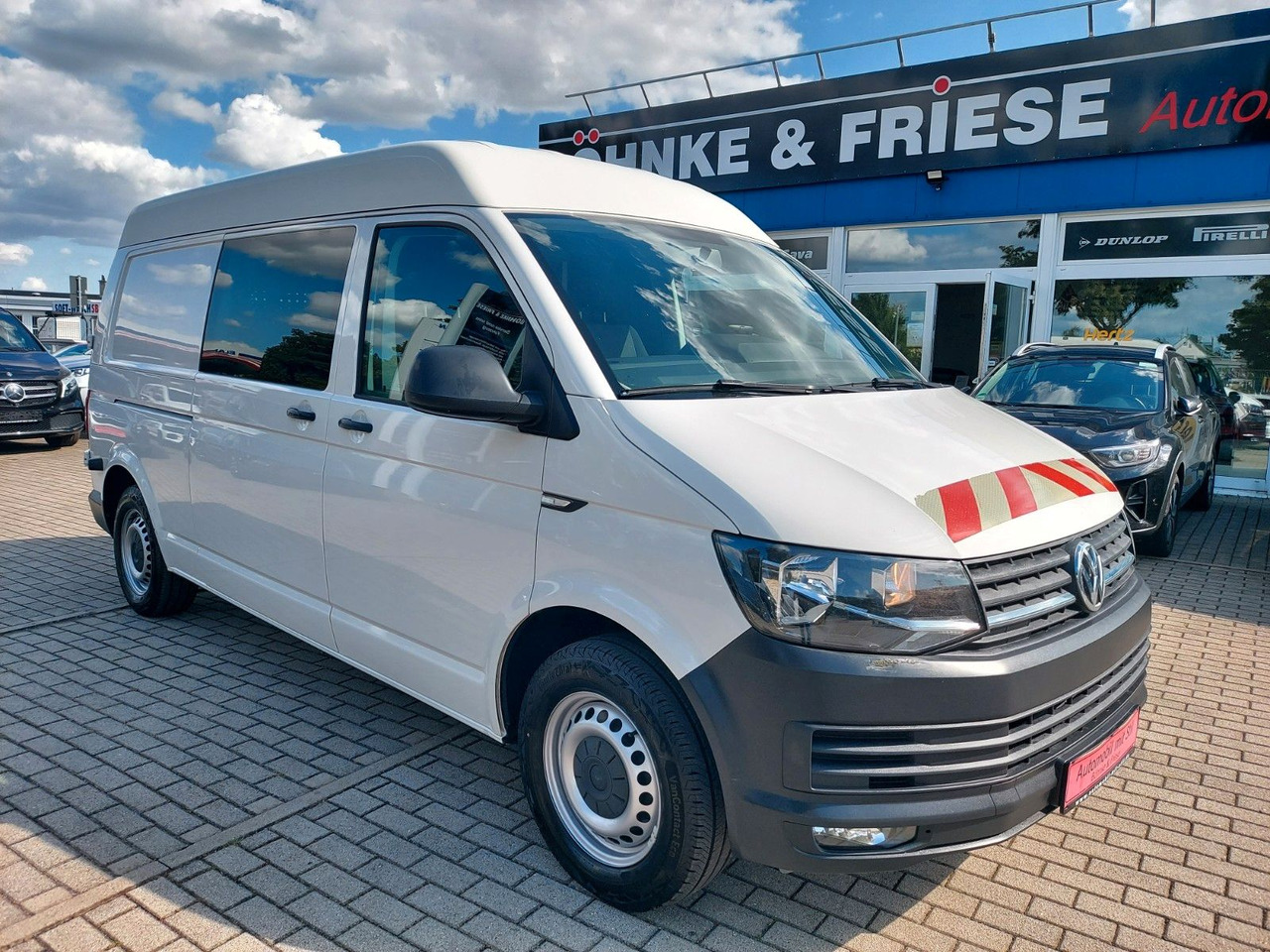 Volkswagen T6 Transporter Kasten Kombi Mittel hoch 4x4 - 승합차 : 사진 4 Volkswagen T6 Transporter Kasten Kombi Mittel hoch 4x4 - 승합차 : 사진 4
