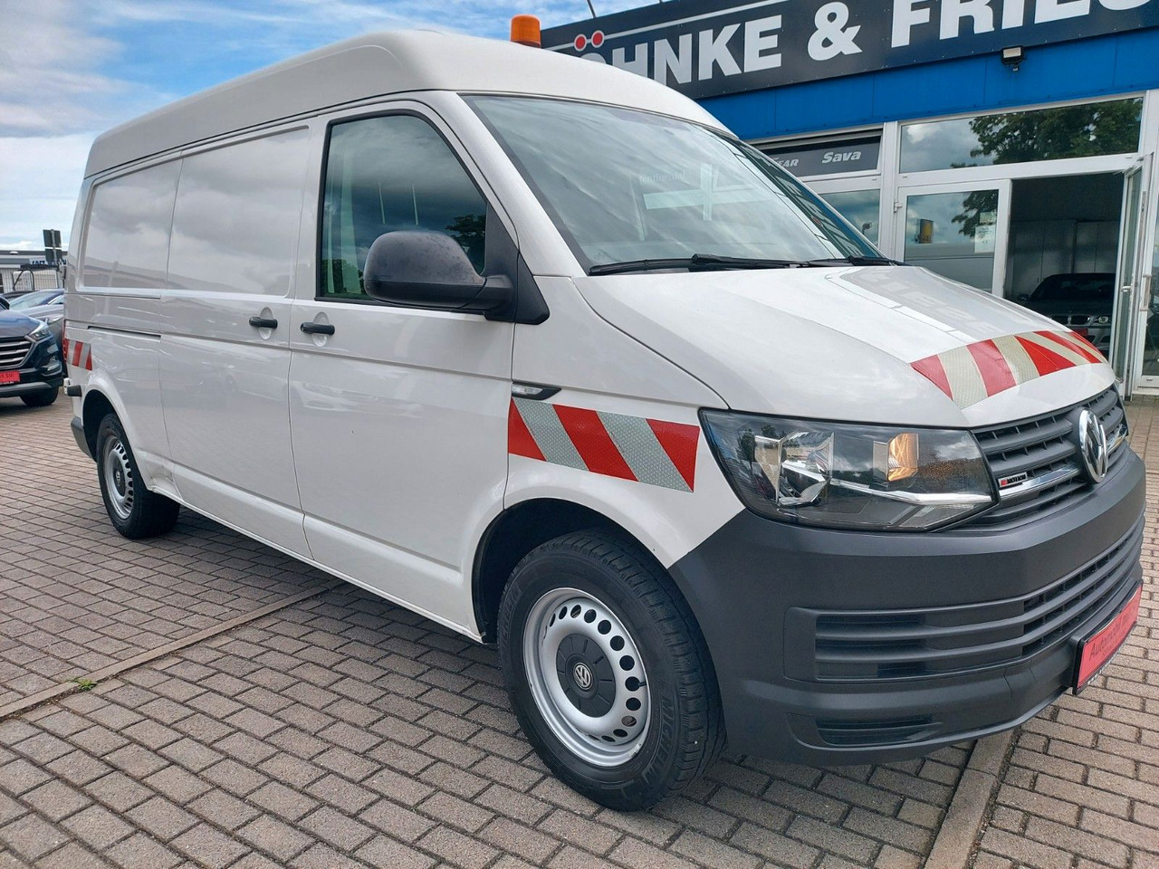 Volkswagen T6 Transporter Kombi Kasten 4x4 hoch lang Klima - 승합차 : 사진 2 Volkswagen T6 Transporter Kombi Kasten 4x4 hoch lang Klima - 승합차 : 사진 2