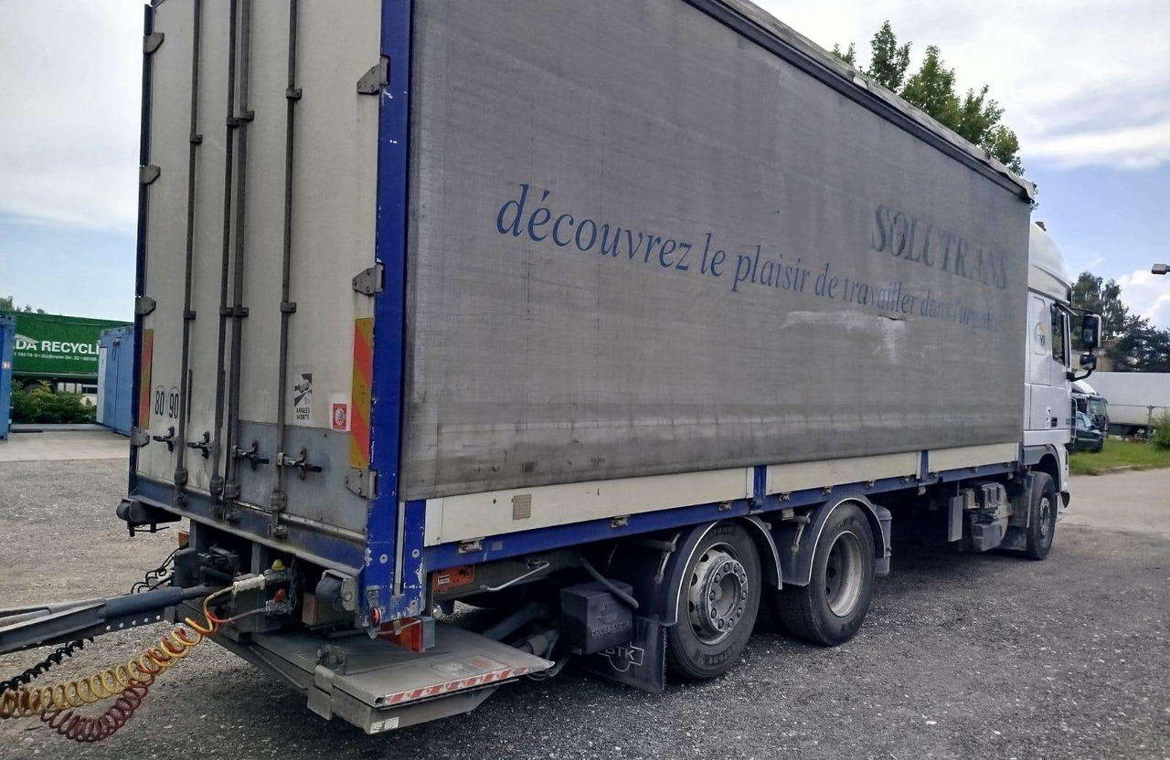 DAF XF 460 - 커튼사이더 트럭 : 사진 4 DAF XF 460 - 커튼사이더 트럭 : 사진 4