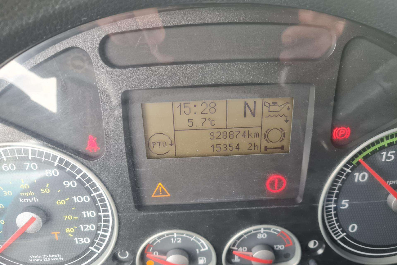 커튼사이더 트럭 Iveco ML75E18 : 사진 13