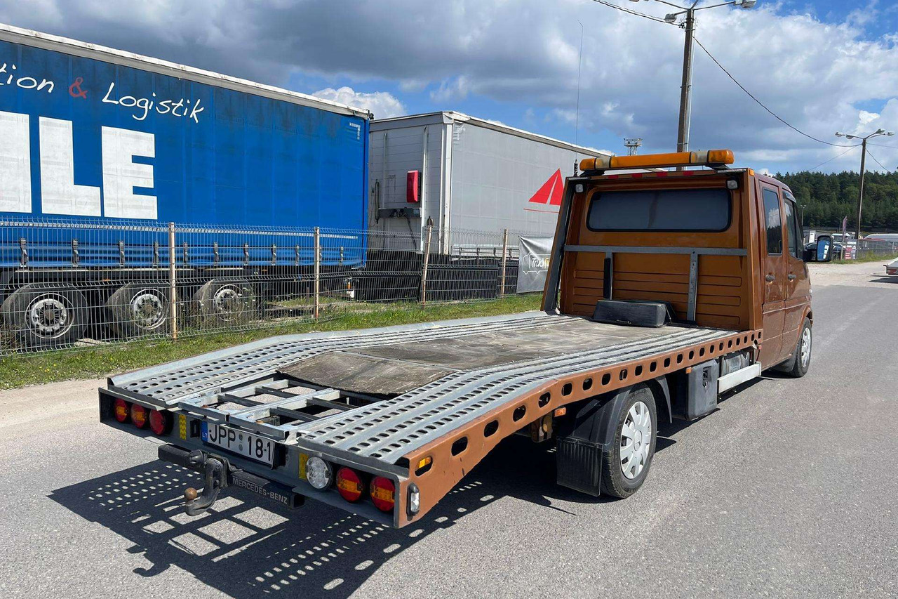 Mercedes-Benz 310 - 패널 밴 : 사진 4 Mercedes-Benz 310 - 패널 밴 : 사진 4