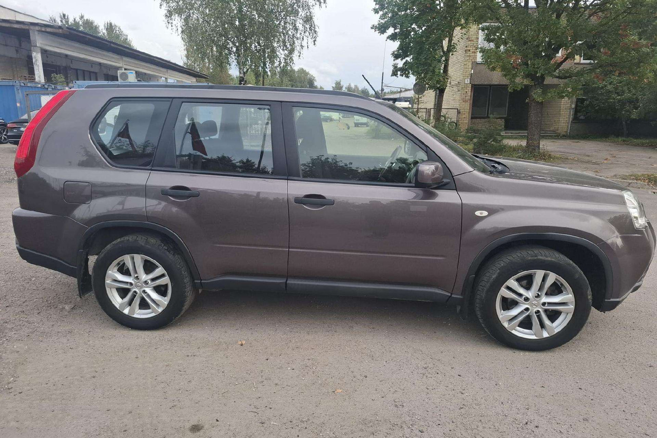 Nissan X-Trail - SUV : 사진 4 Nissan X-Trail - SUV : 사진 4