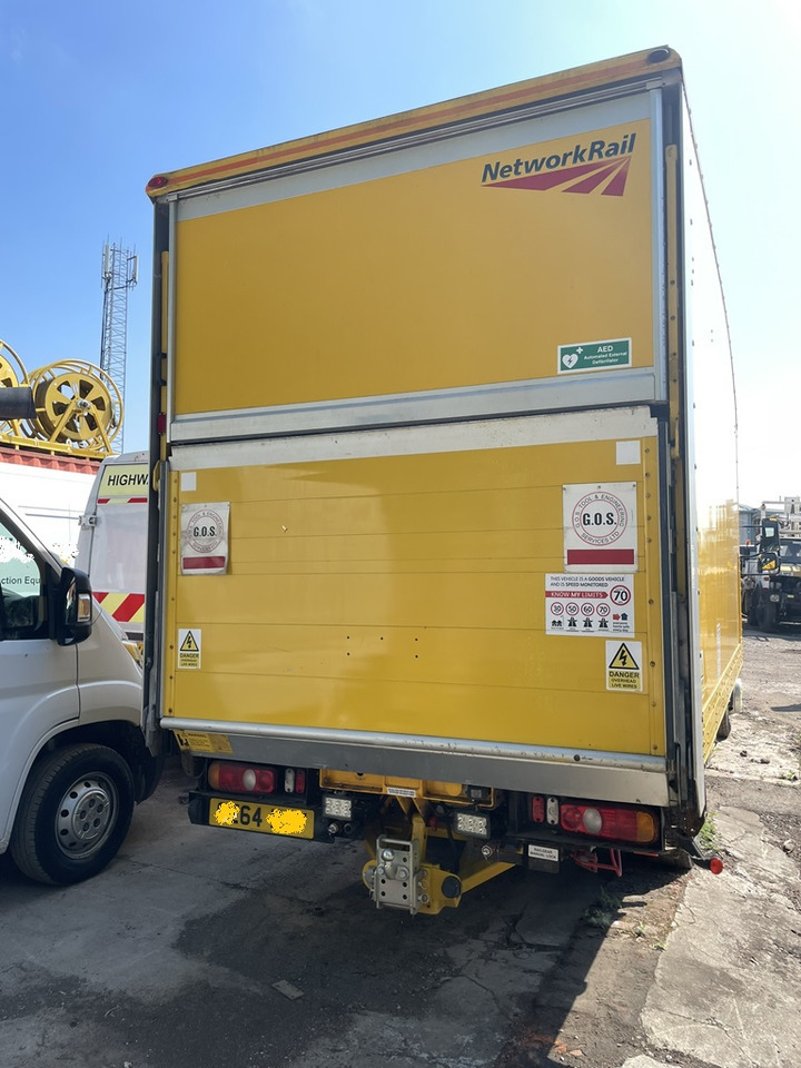 Mitsubishi Fusso - 박스 트럭 : 사진 3 Mitsubishi Fusso - 박스 트럭 : 사진 3