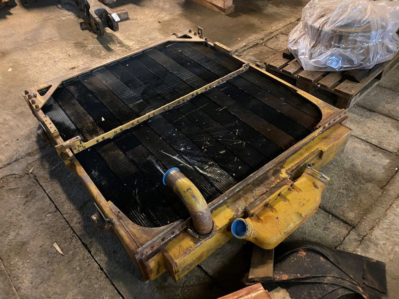 Caterpillar D11 Radiator GP 1569846 - 라디에이터 : 사진 2 Caterpillar D11 Radiator GP 1569846 - 라디에이터 : 사진 2