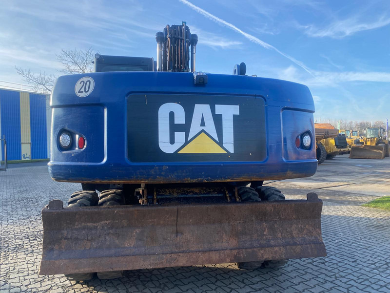 Caterpillar M322 D NVT - 휠 굴삭기 : 사진 4 Caterpillar M322 D NVT - 휠 굴삭기 : 사진 4