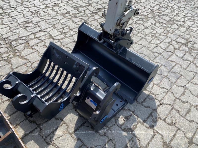 Takeuchi TB210R NVT - 미니 굴삭기 : 사진 5 Takeuchi TB210R NVT - 미니 굴삭기 : 사진 5